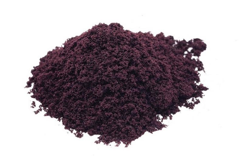 Acai Berry Smoothie Touted as a super-food and ranked as one of the best foods to scavenge for free radicals in your body, Ingredients to add to your smoothie 3⁄4 cup milk or juice 1⁄2 cup low-fat vanilla yogurt (optional) 3⁄4 cup frozen blueberries (optional) 1⁄2 cup ice cubes 1 tbsp of Acai berry smoothie mix
