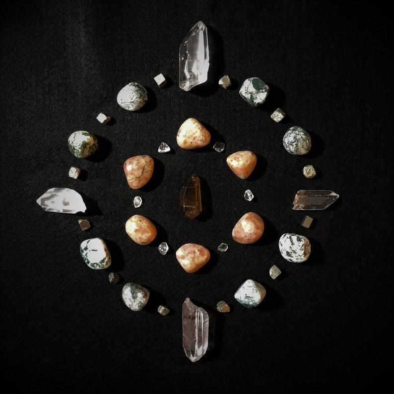 Crystal Grid For Manifesting Abundance